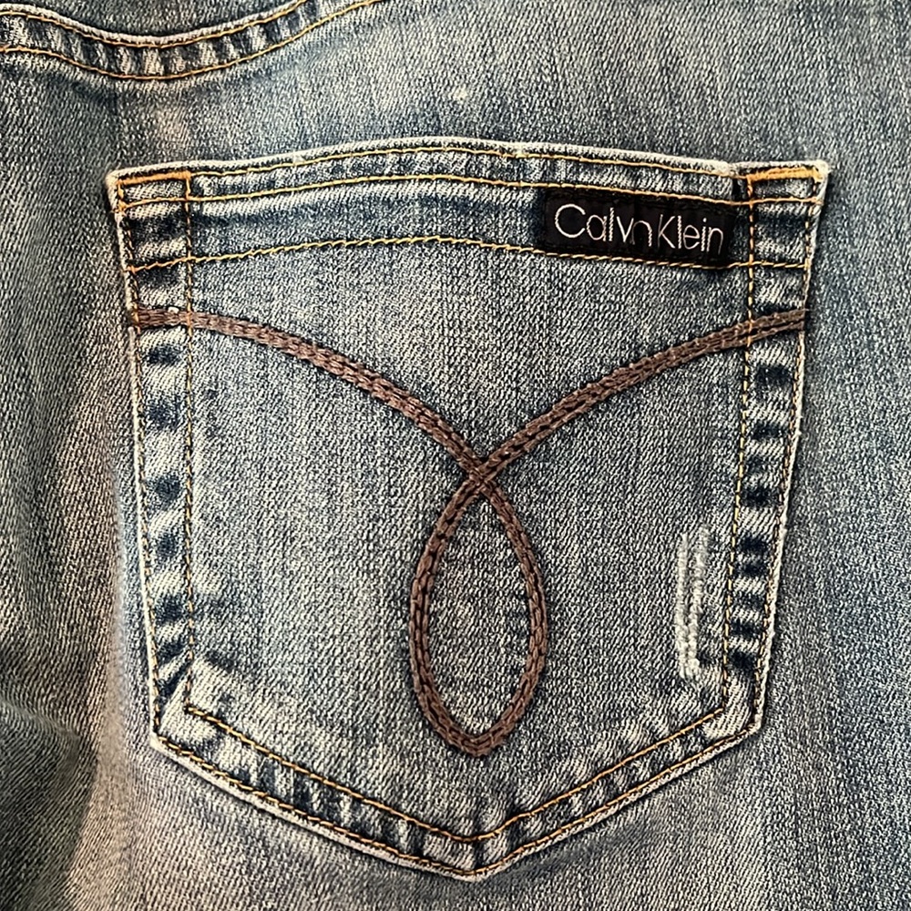 Calvin Klein Blue Boyfriend Jeans with Relaxed Fit